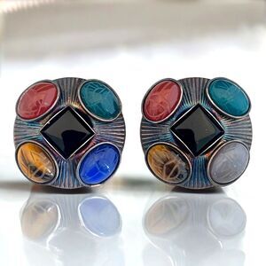 Vintage Kate Hines Designer Earrings Scarab Gemstone Clip On Egyptian Revival 9Q